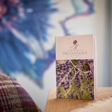 Baumgartner'S Blumenhotel Scena Esterno foto
