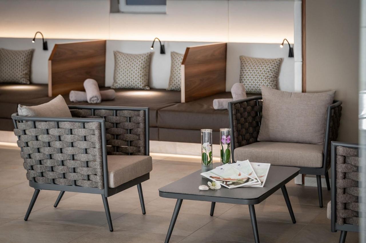 Baumgartner'S Blumenhotel Scena Esterno foto