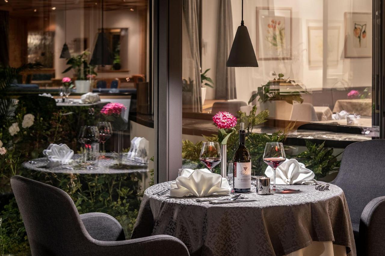 Baumgartner'S Blumenhotel Scena Esterno foto